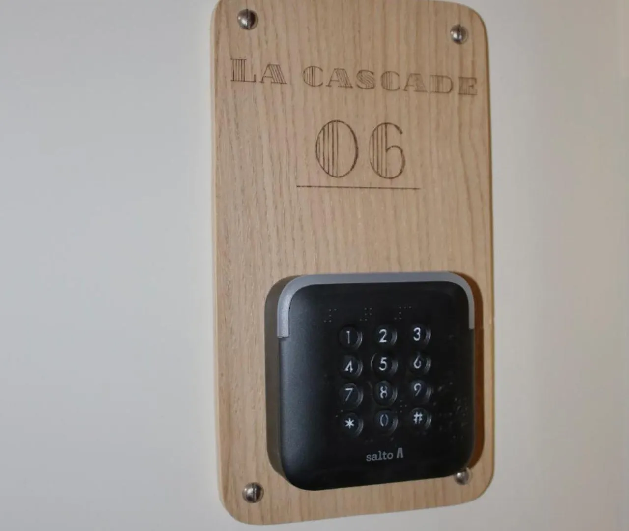 Les Appart'Hotels De La Fontaine Autoire Otel