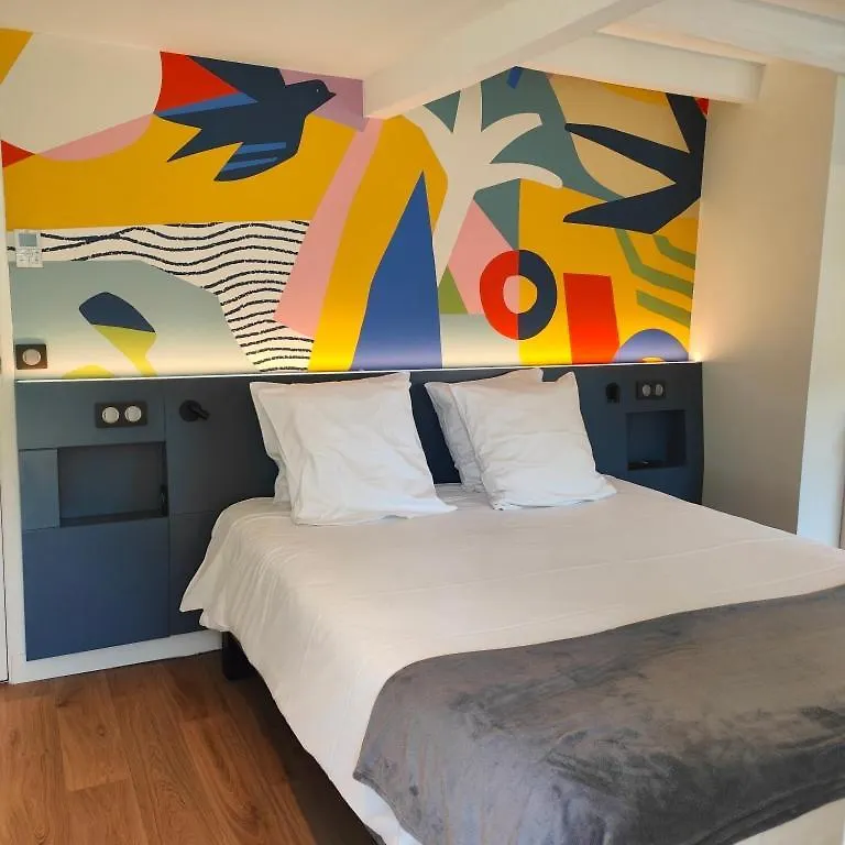 Les Appart'Hotels De La Fontaine Autoire 2*,  Fransa